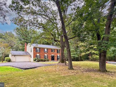 2015 Soapstone Dr, Reston, VA, 20191