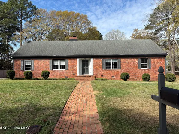 2107 Somerset Drive N, Wilson, NC 27893