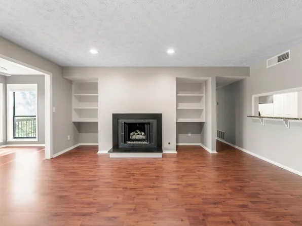 516 Park Ridge Cir, Marietta, GA 30068