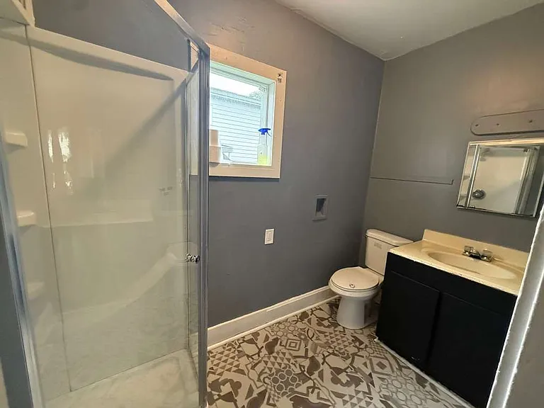 160 Hancock St — Photo 7