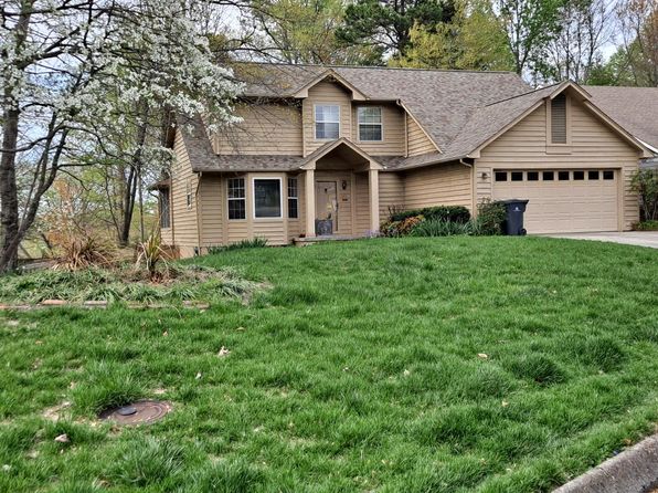 1401 Francis Station Dr