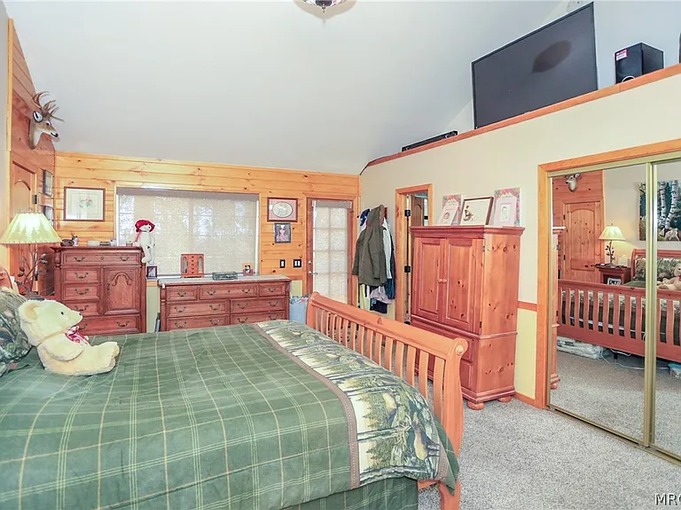 732 Villa Grove Ave — Photo 13