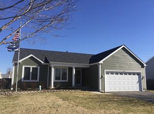 1171 Stonegate Rd, Algonquin, IL 60102