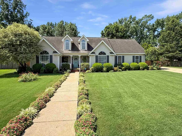 46 Country Village Cir, Cabot, AR 72023