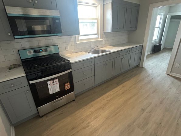 525 Ridge Rd FLOOR 2