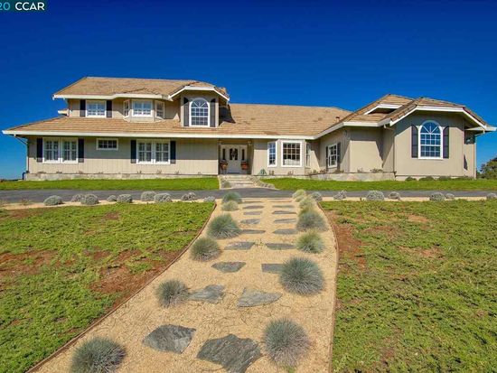 2735 Quinn Canyon Rd San Juan Bautista Ca 95045 Zillow