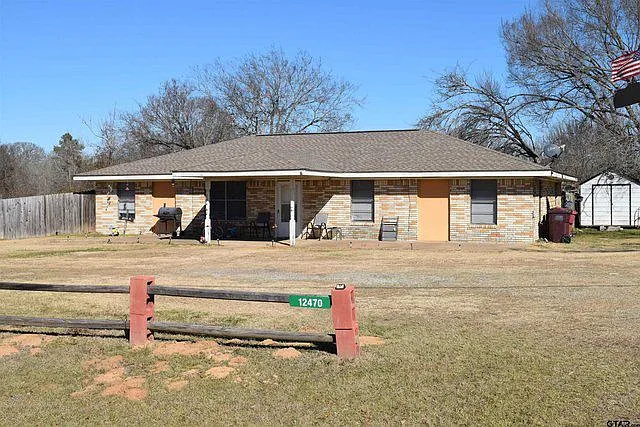 12470 FM 314 N — Photo 1