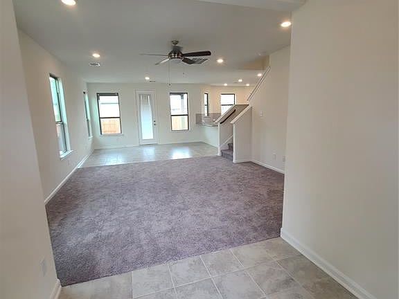 4th image of 3322 Nila Creek Dr