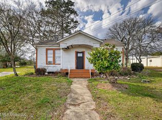 317 Peach St, Columbia, MS 39429