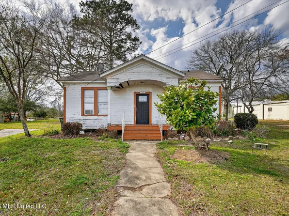 317 Peach St, Columbia, MS 39429