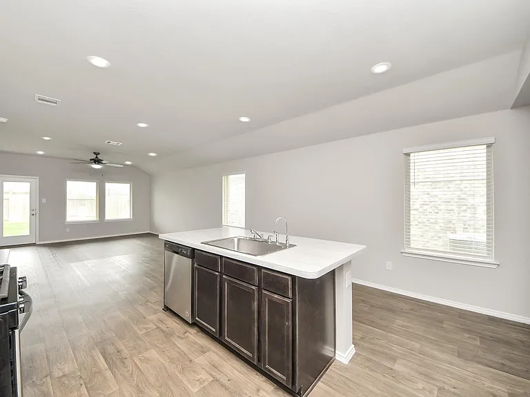 16916 Rich Pines Dr — Photo 10