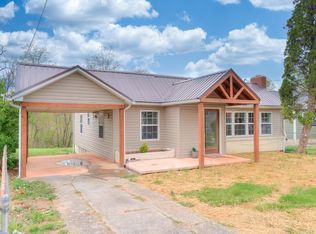 1644 Case Knife Rd, Pulaski, VA 24301