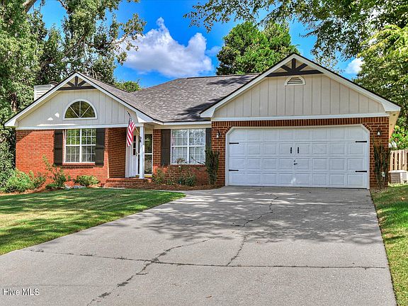 3rd image of 4655 Wellington Court