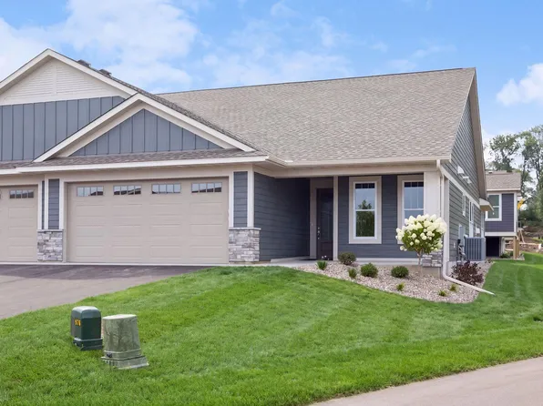 2915 Thompson Dr, River Falls, WI 54022