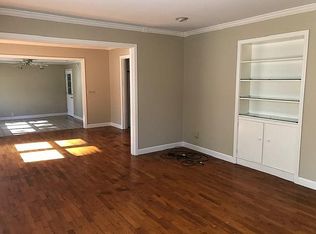 401 N 10th St, Murray, KY 42071