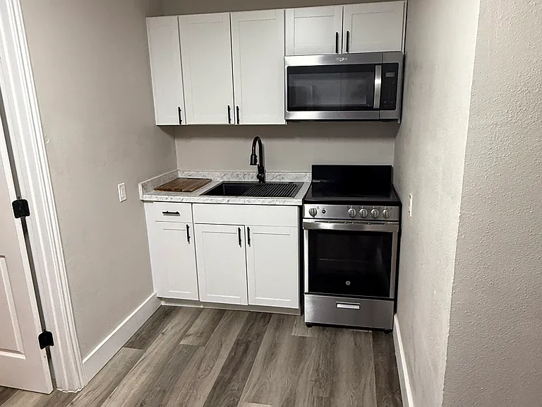 Mahncke Park LLC — Photo 30