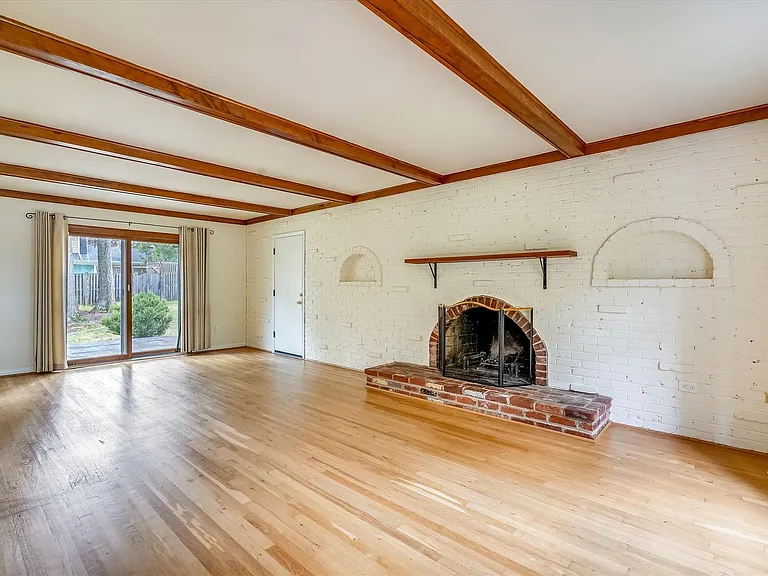 11200 Powder Horn Dr — Photo 21