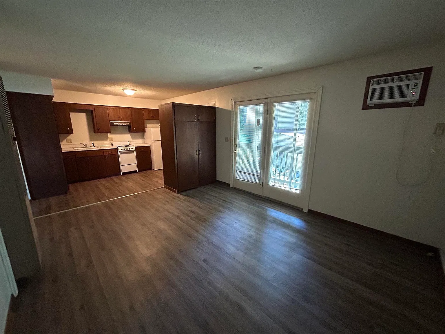 1 bed, 600 sqft, $800 — Photo 2