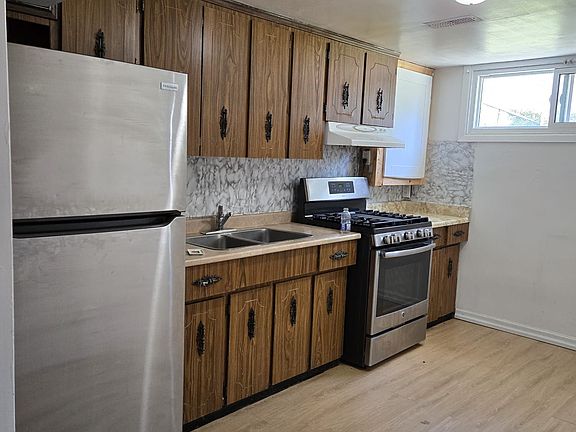 4th image of 61 Hardwick Ct #Basement