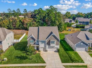 7041 Barnstone Ct, Denver, NC 28037