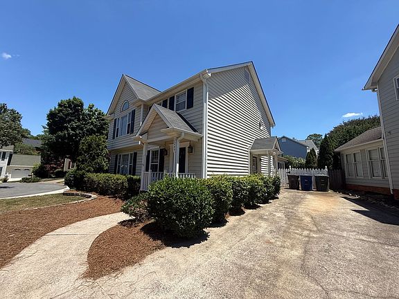 2nd image of 2249 King George Ct