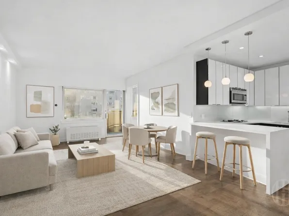 58 West 58th Street image 1 of 8