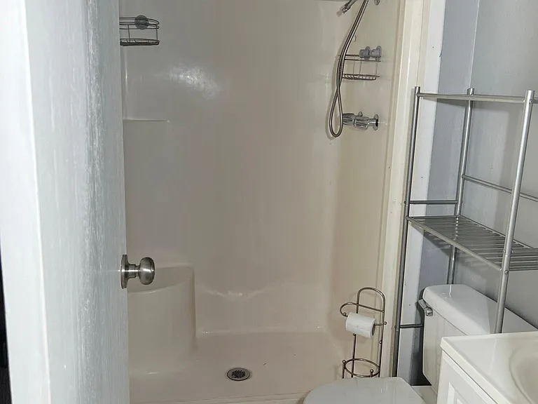 Master half bathroom