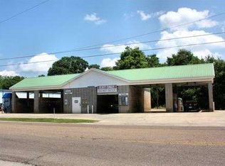 801 Hill St, Ellisville, MS 39437