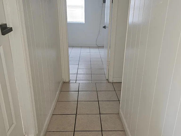 615 Clearlake Rd #B — Photo 8