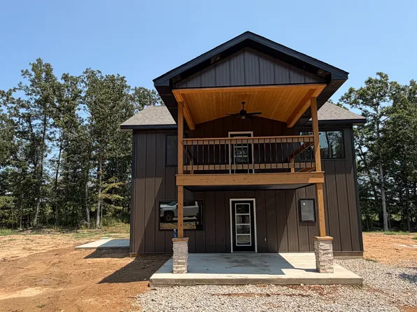2026 Carson Dr, Doniphan, MO 63935