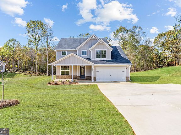 2nd image of 461 Lawson Dr
