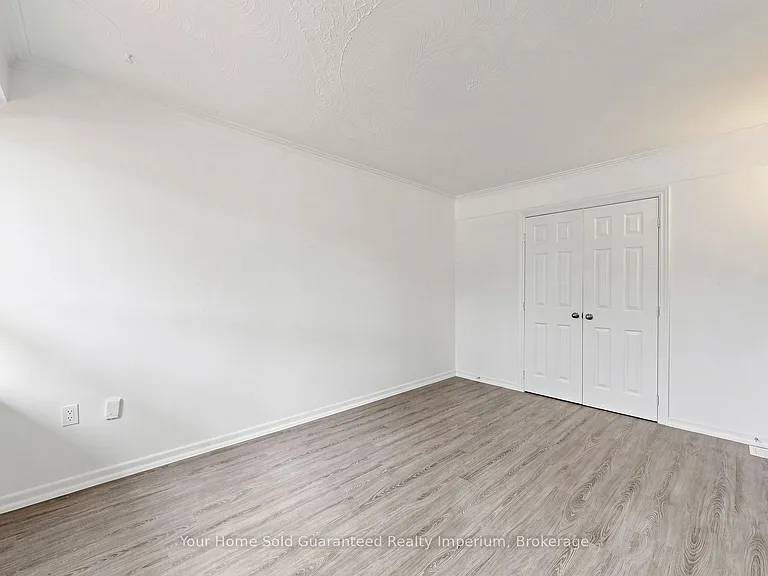 129 Melrose St — Photo 9