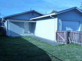 259 2nd Ave, Rio Dell, CA 95562