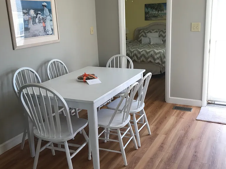 207 E Toledo Ave — Photo 14