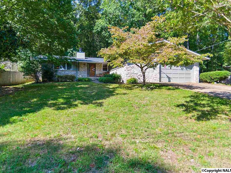 1st image of 602 Mountain Gap Dr SE