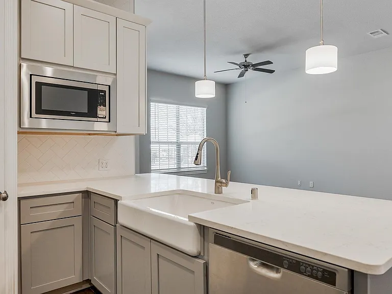 2225 Apex Dr — Photo 11