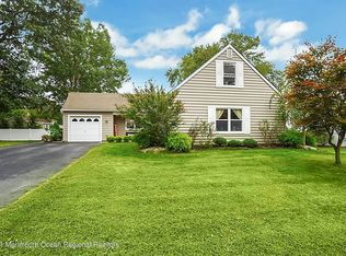 3 Briartwist Ln, Howell, NJ 07731
