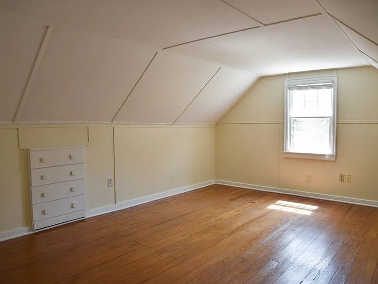 263 E Beechwold Blvd — Photo 5