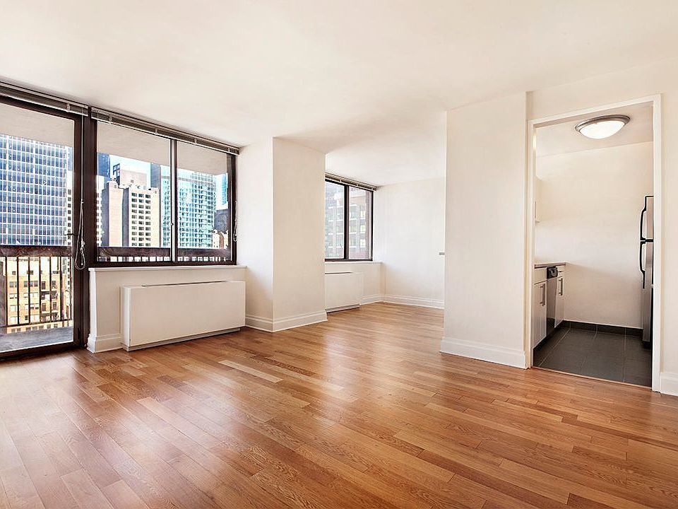 1st image of 260 W 52nd St APT 7H