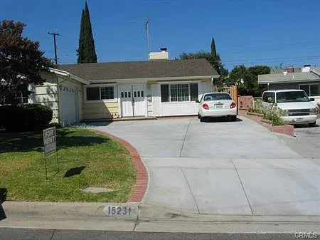 15231 Caravaca Rd