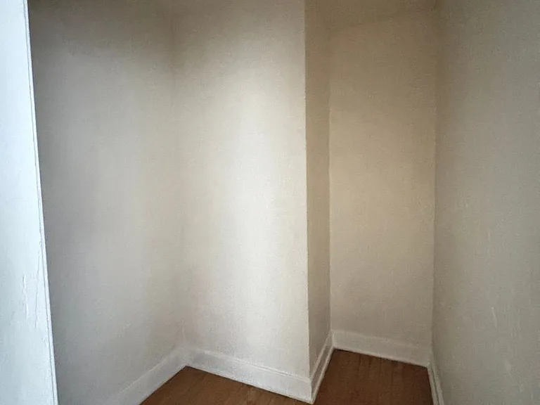430 Union Avenue — Photo 5