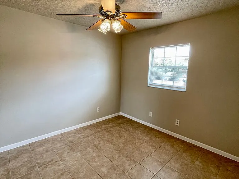 1664 Sunny Brook Ln NE #K101 — Photo 12