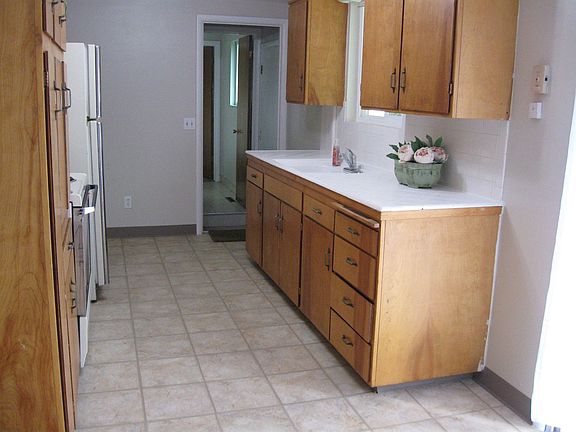 Kitchen to basement stairs