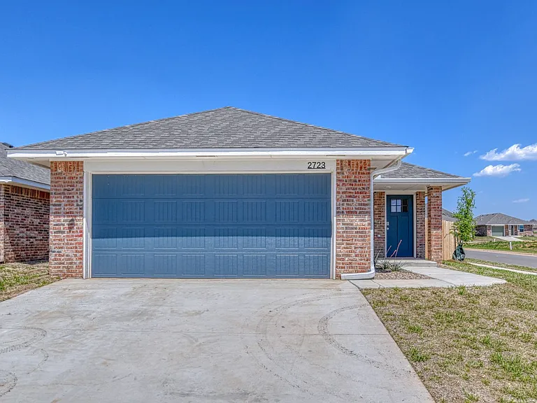 2723 Varenna Ct — Photo 1