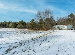 9 Lilac Ln, Freeport, ME 04032