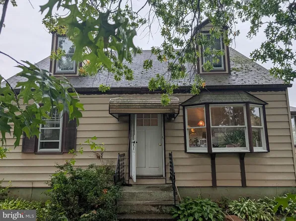 1045 N Warren St, Pottstown, PA 19464