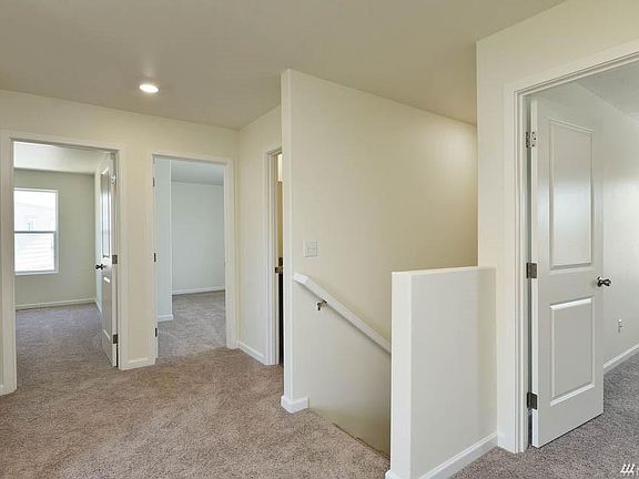 4th image of 12023 64th Ave E