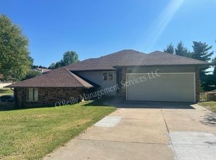 318 E Cardinal St, Springfield, MO 65810