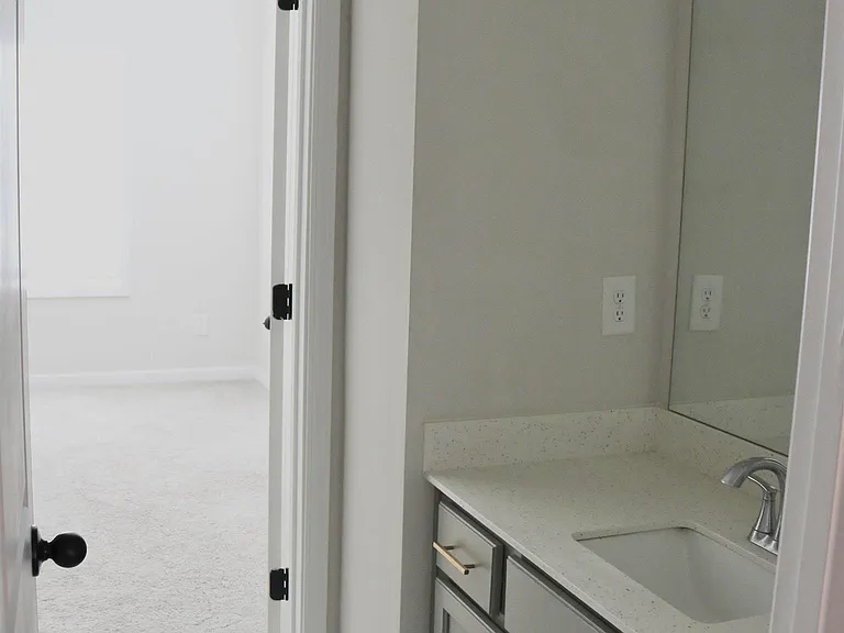 661 Tiger Trl — Photo 23