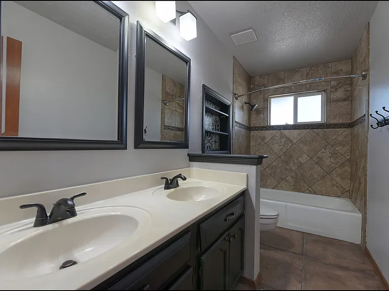 6412 Via Aventura Dr — Photo 44